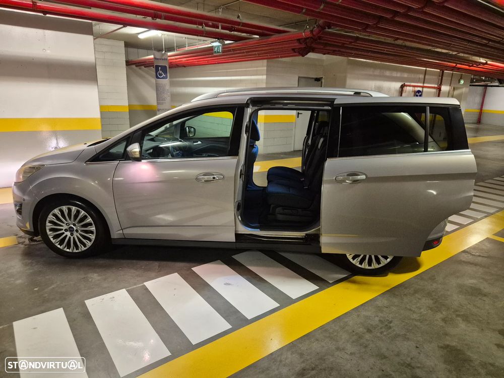 Ford Grand C-Max 1.6 TDCi Titanium - 27