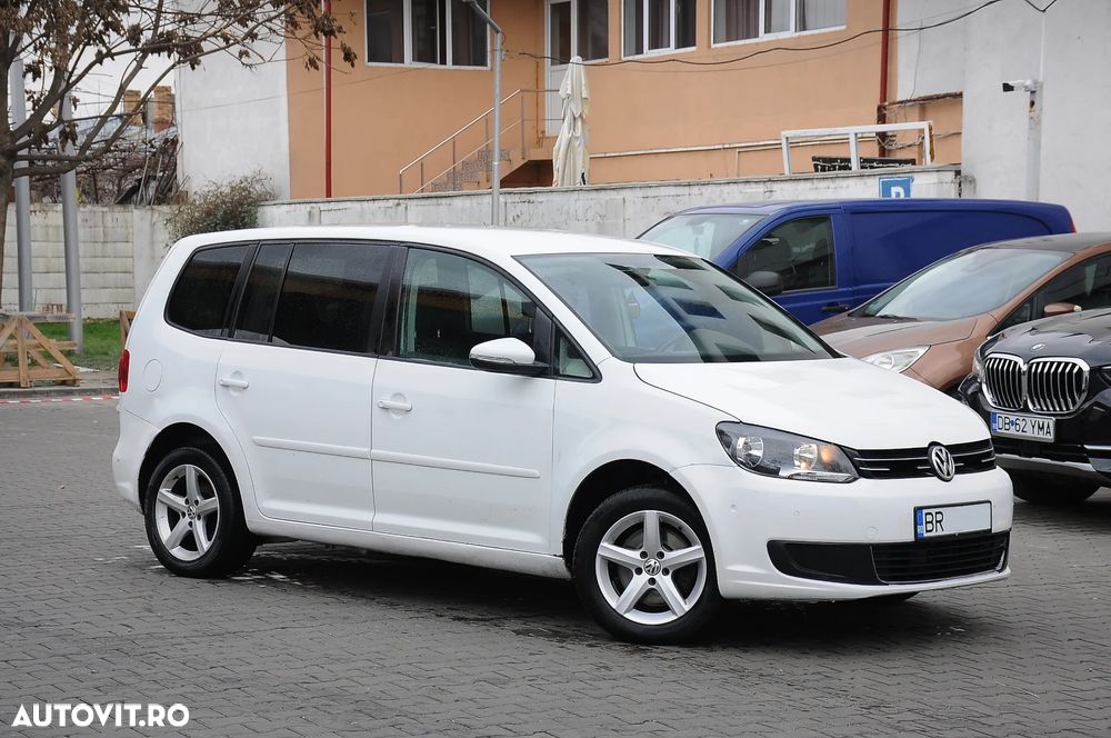 Volkswagen Touran 2.0 TDI DSG Comfortline - 12