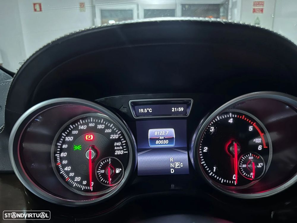 Mercedes-Benz GLS 350 d 4Matic 9G-TRONIC AMG Line - 9