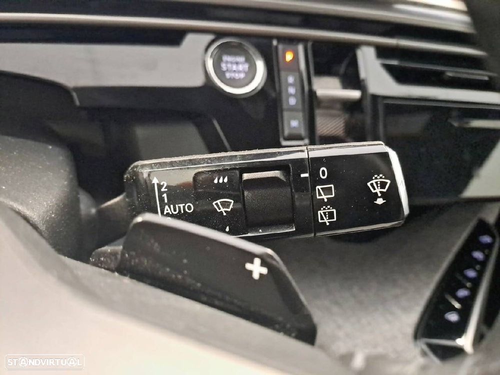 Peugeot 5008 1.2 Hybrid Allure e-DCS6 - 15