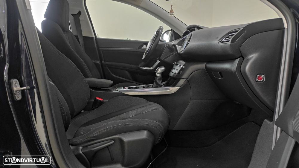 Peugeot 308 SW 2.0 BlueHDi Allure J18 EAT6 - 54