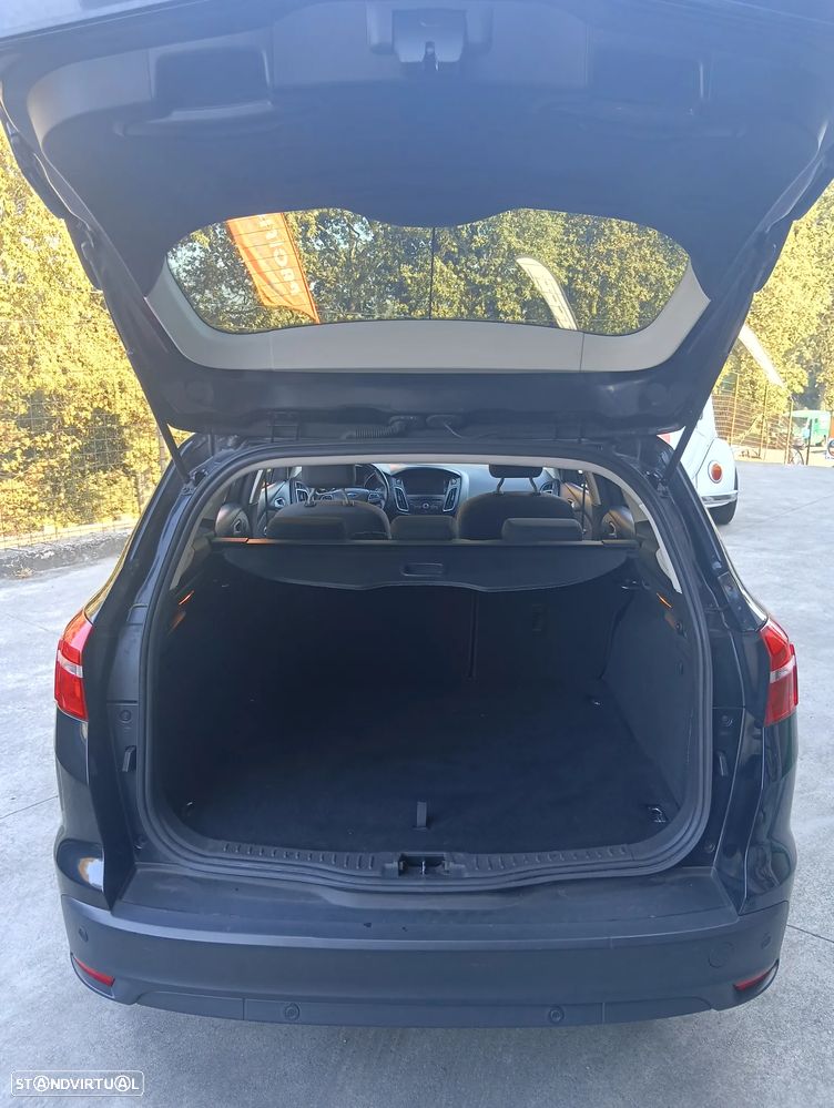 Ford Focus SW 1.0 SCTi Titanium Best - 25