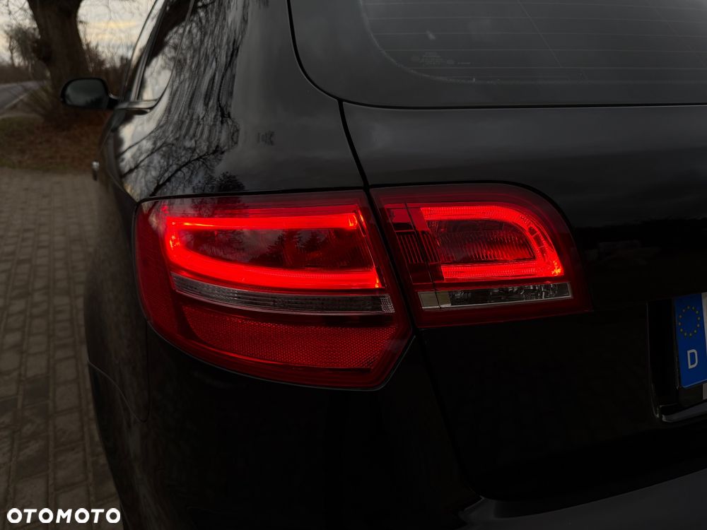 Audi A3 Sportback 1.8 TFSI Ambiente - 16