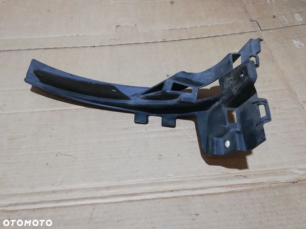 MERCEDES-BENZ W238 E AMG MOCOWANIE ŚLIZG ZDERZAKA LEWY TYŁ A2388858500 - 1