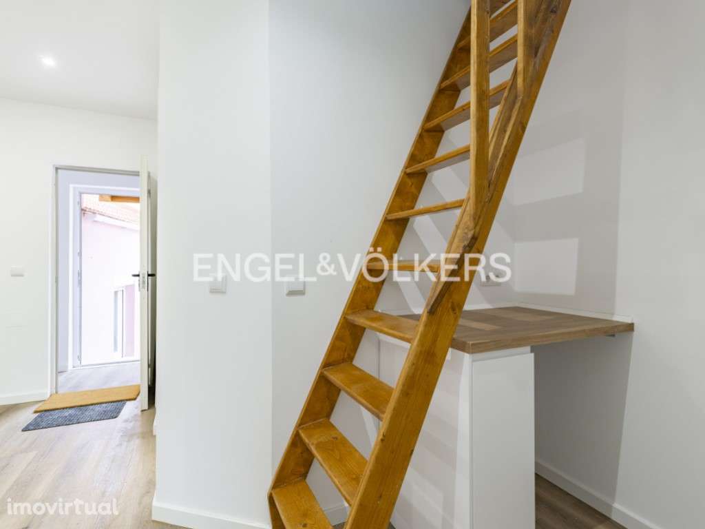 Vila em Sacavém com 12 Apartamentos Excelente Oportunidade de Inves... - Grande imagem: 4/28