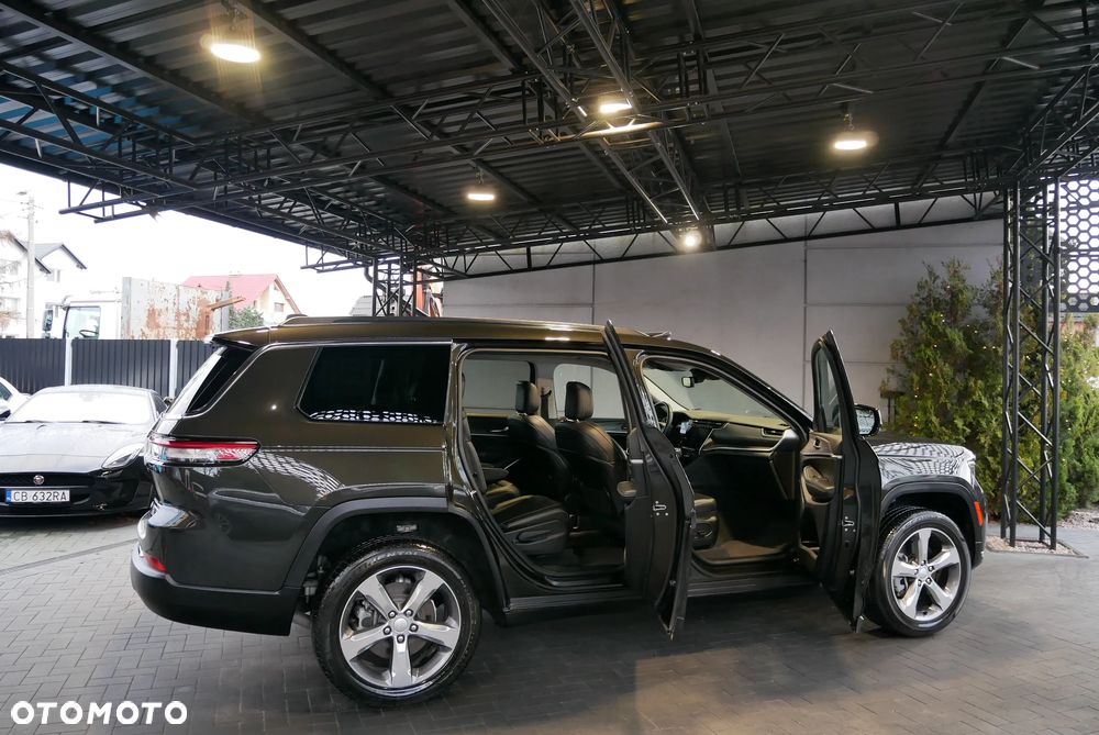 Jeep Grand Cherokee - 9