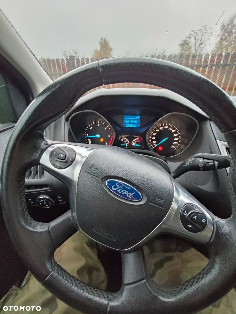 Ford Focus - 12