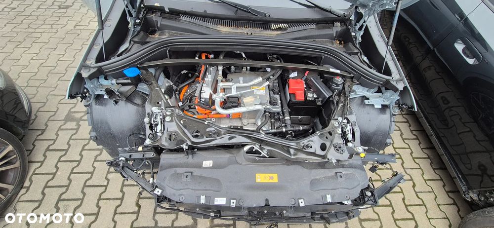 BMW iX2 eDrive20 66.5kWh M Sport Edition - 35