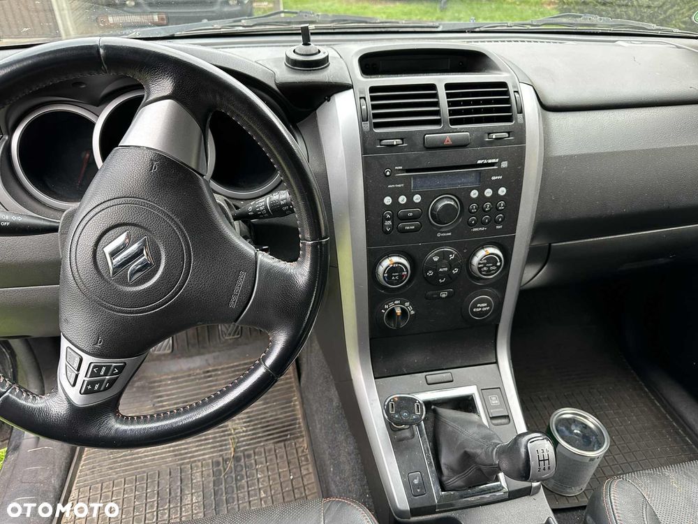 Suzuki Grand Vitara 1.9 DDiS - 8