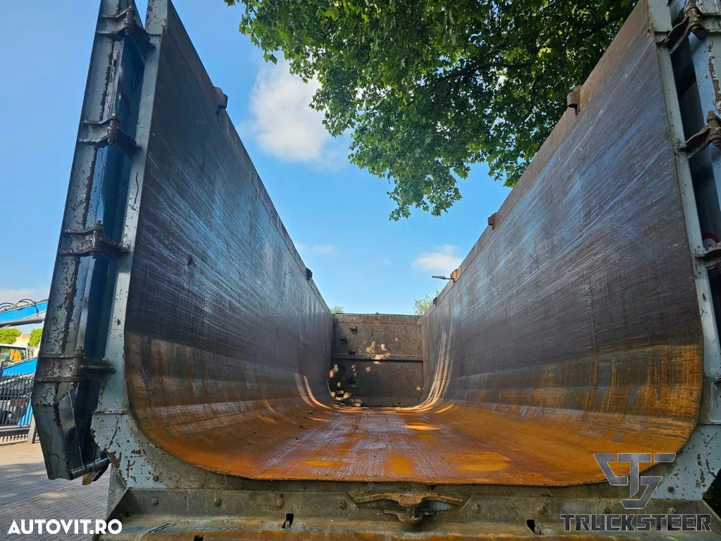 Schmitz Cargobull SGF S3 - 9