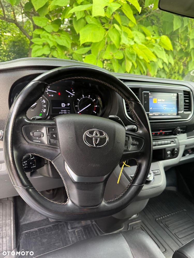 Toyota Proace - 12