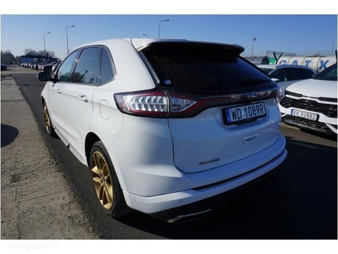 Ford Edge - 5