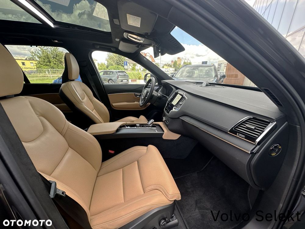 Volvo XC 90 - 27