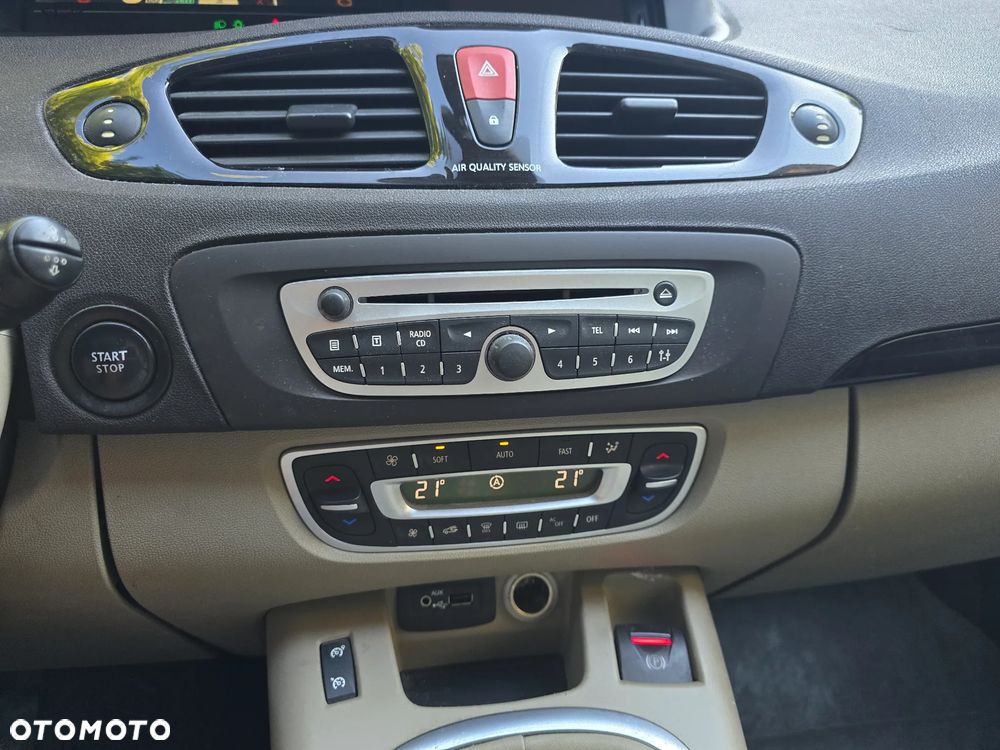 Renault Scenic - 23