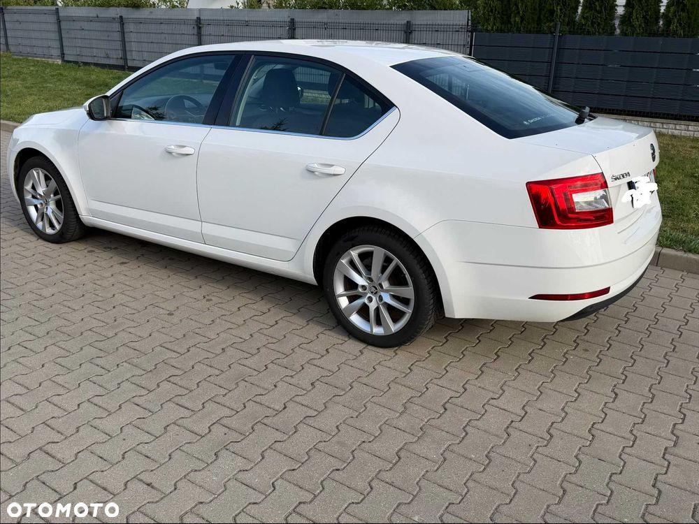 Skoda Octavia - 3