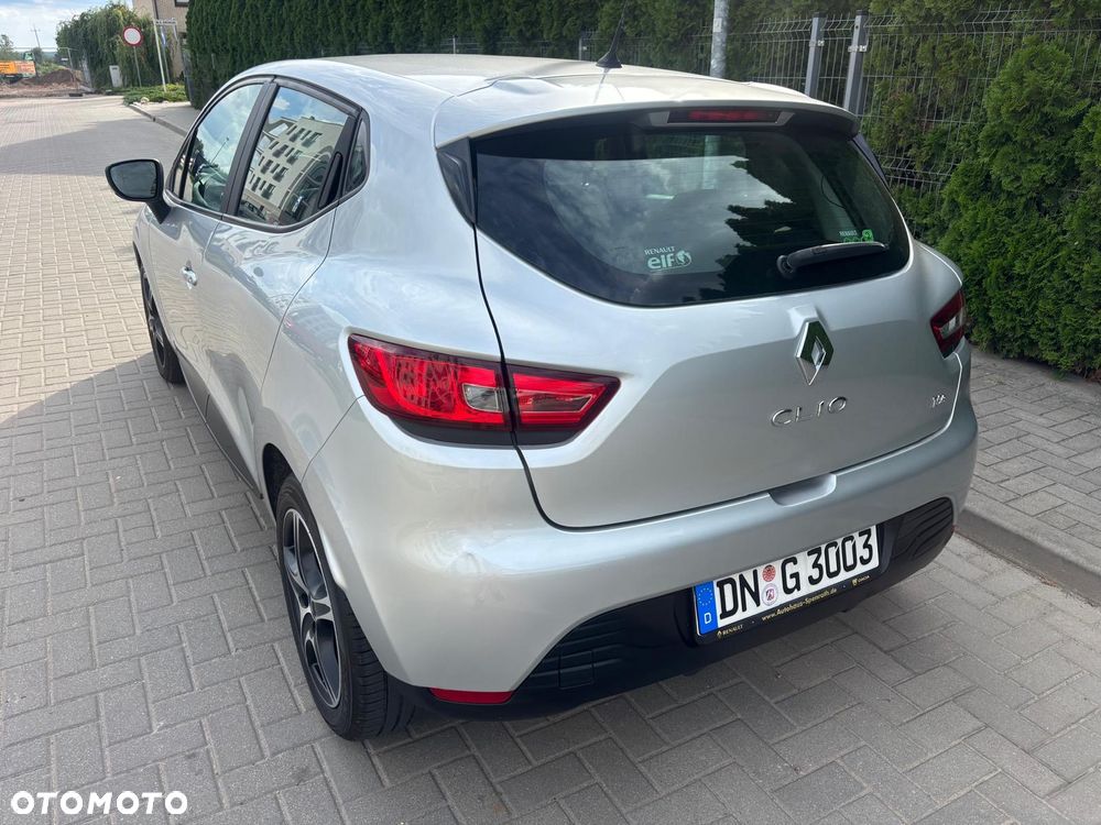 Renault Clio TCe 90 Paris - 4