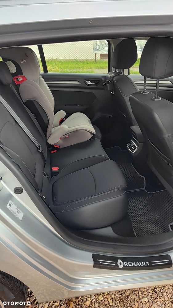 Renault Megane BLUE dCi 115 EDC BUSINESS EDITION - 9
