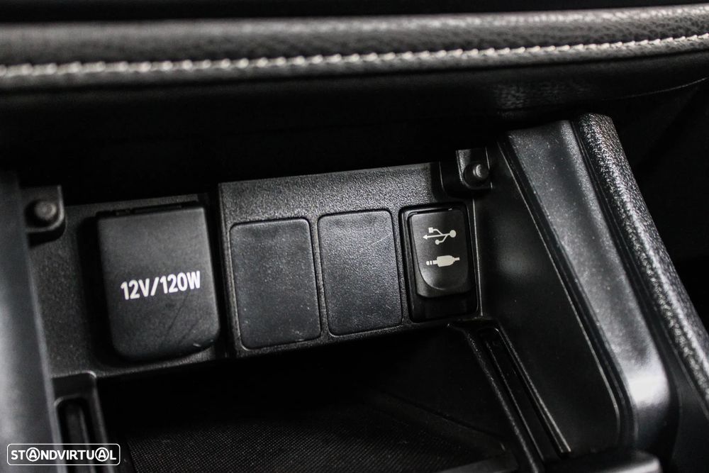 Toyota Auris Touring Sports 1.4 D-4D Comfort - 38