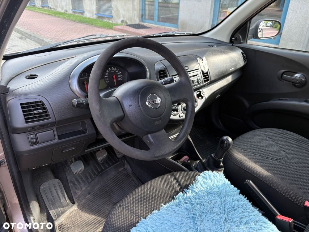 Nissan Micra - 4