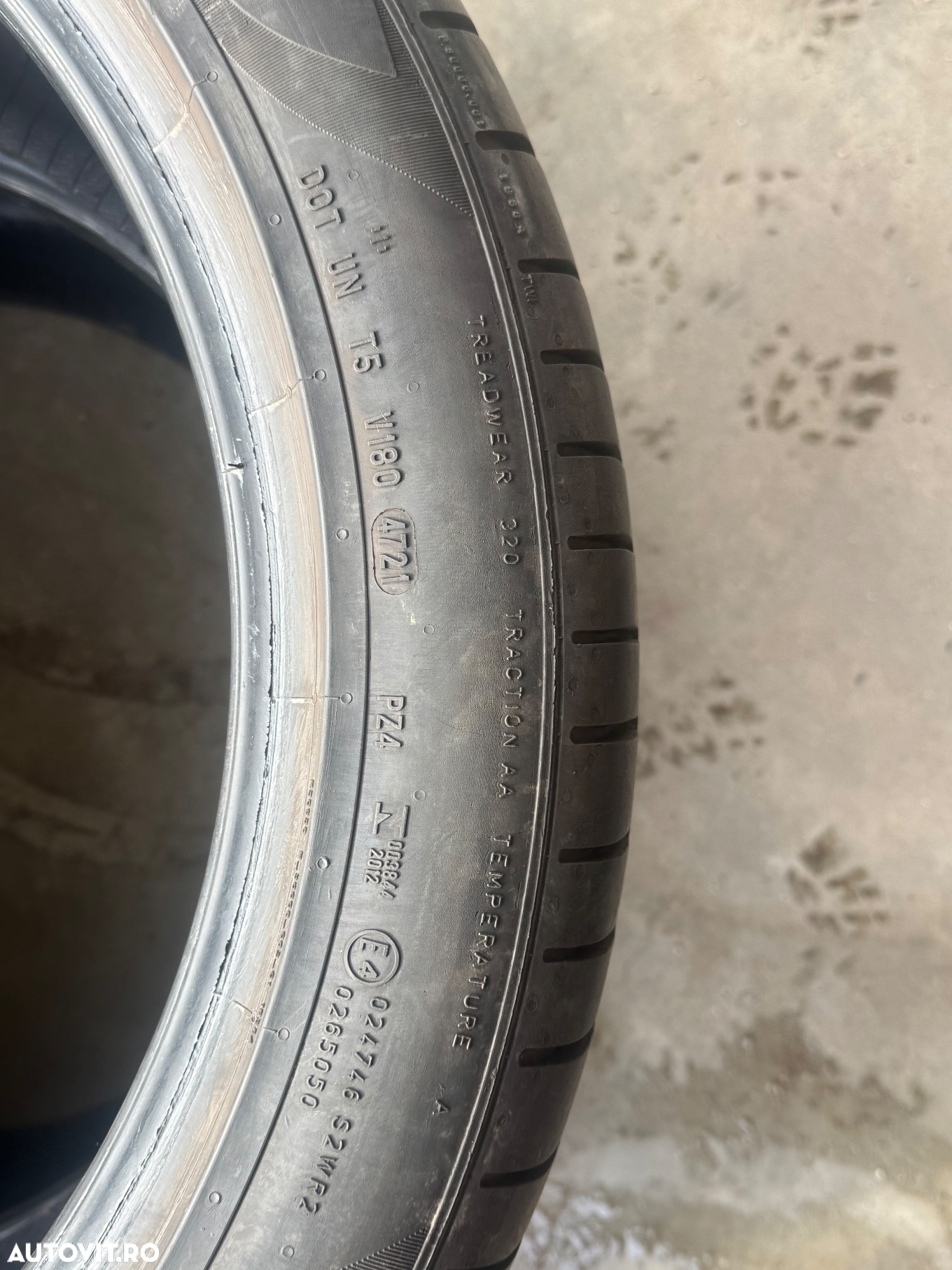 Vând 2 anvelope 275/40/20 Pirelli de vară cu runflat ca noi - 7