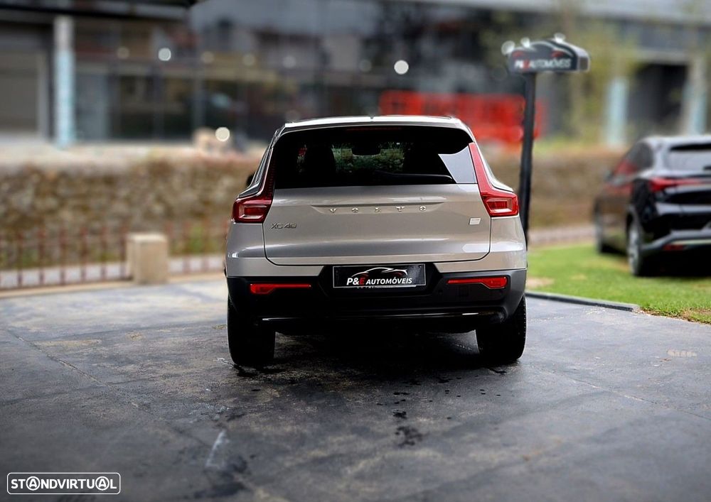 Volvo XC 40 Recharge Extended Range Plus - 17