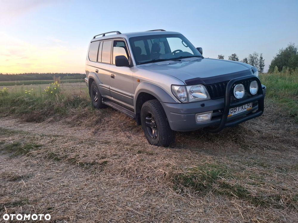 Toyota Land Cruiser - 3