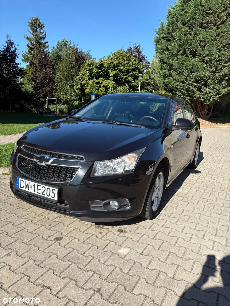 Chevrolet Cruze 1.6 LT - 1