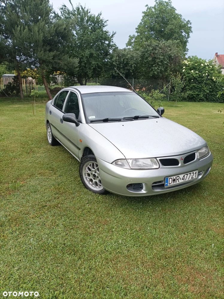 Mitsubishi Carisma