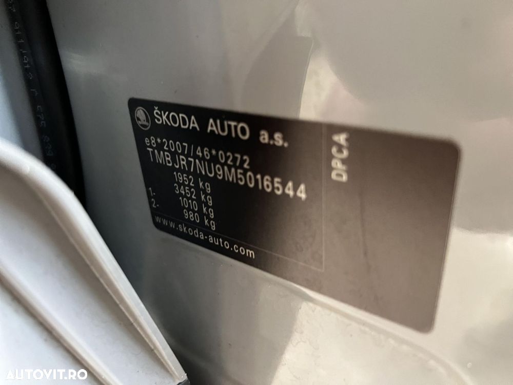 Skoda Karoq 1.5 TSI ACT DSG Sportline - 9