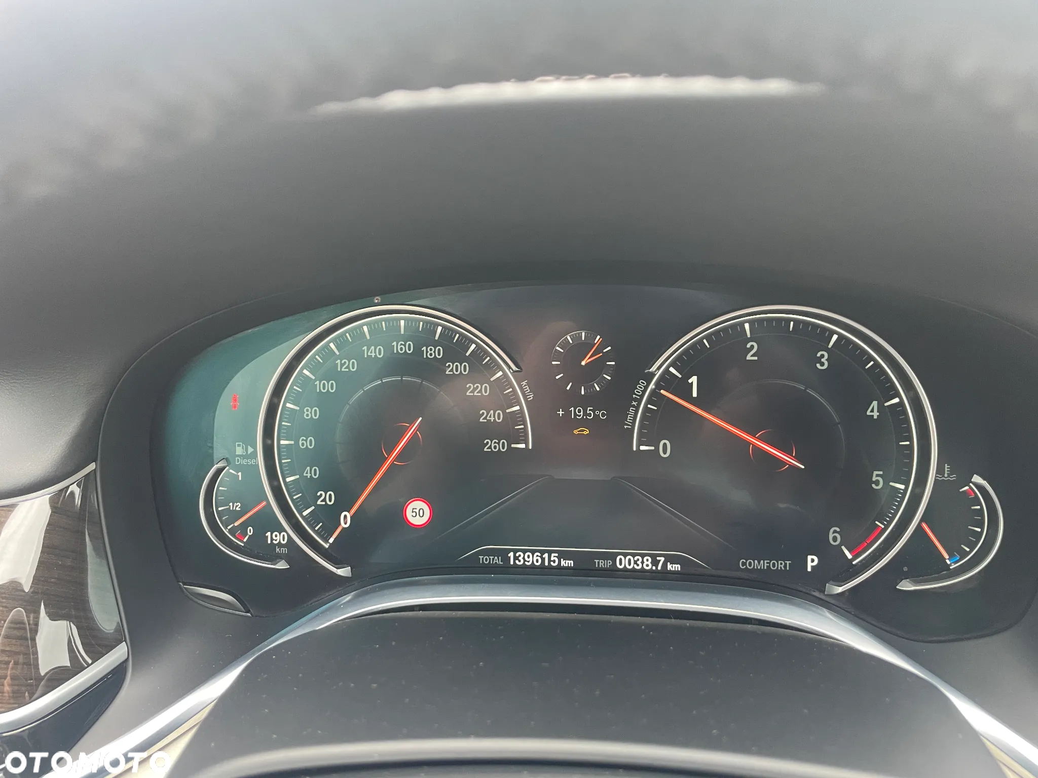 BMW Seria 7 740d xDrive - 25