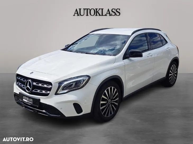 Mercedes-Benz GLA 220 4MATIC - 1