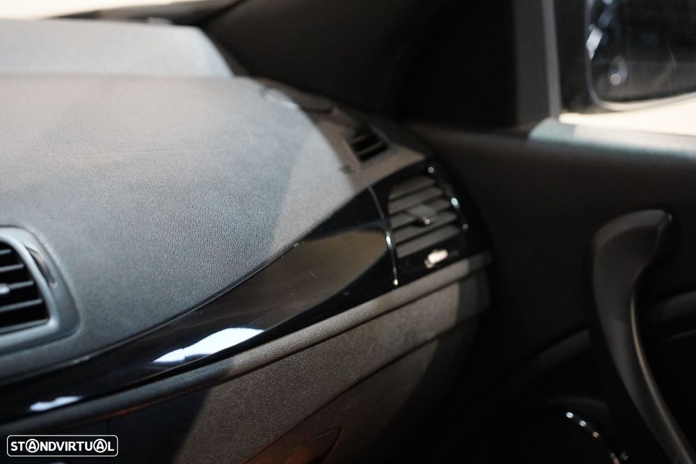 Renault Mégane Coupe - 35