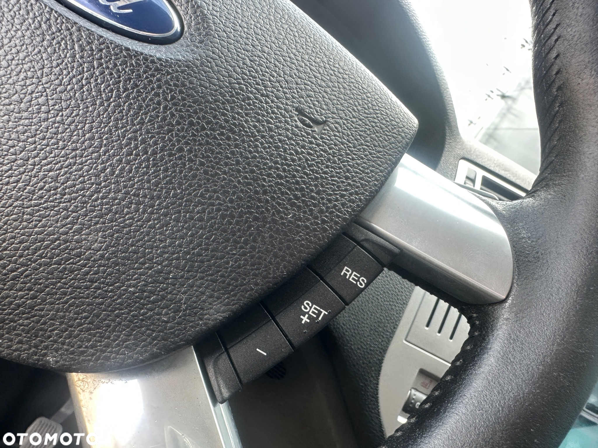 Ford Kuga 2.0 TDCi 4x4 Titanium - 26