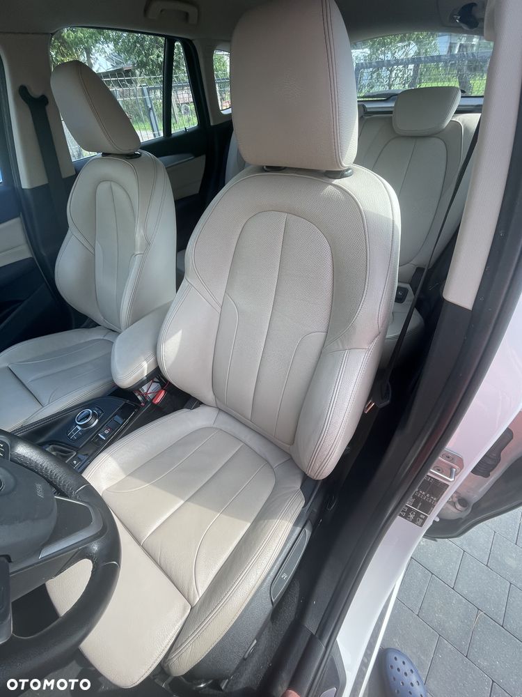 BMW X1 xDrive20d - 5