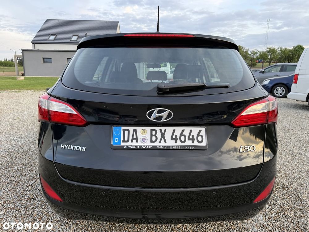 Hyundai i30 Kombi 1.6 GDi DCT Style - 6