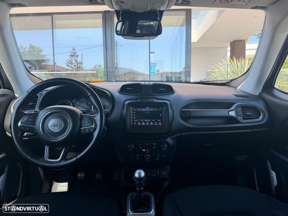 Jeep Renegade 1.0 T Limited - 19