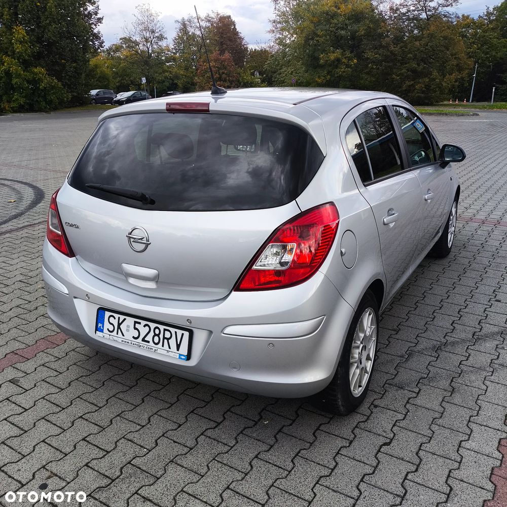Opel Corsa 2013 photo 4