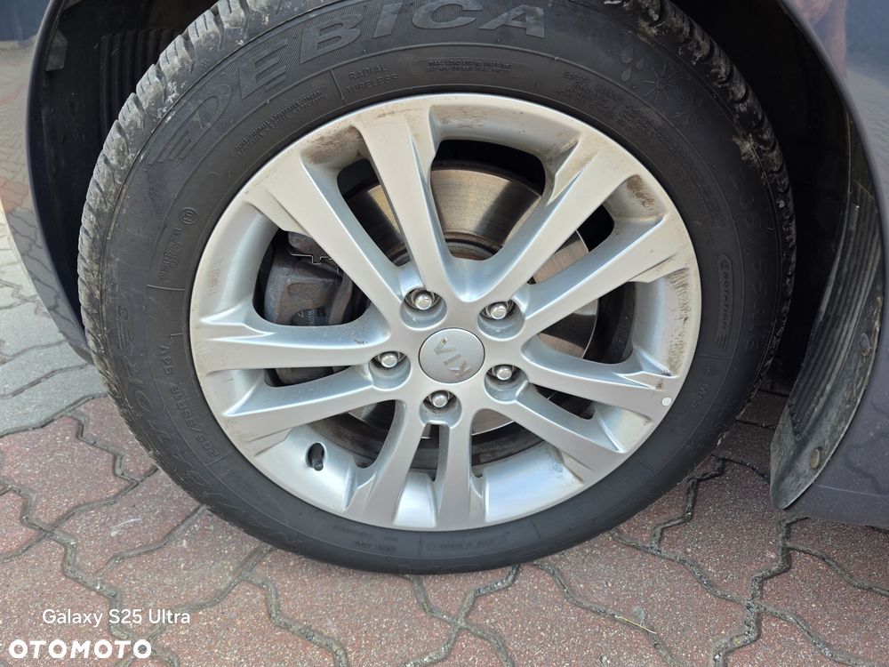 Kia Ceed 1.6 GDI ISG Dream Team Edition - 16