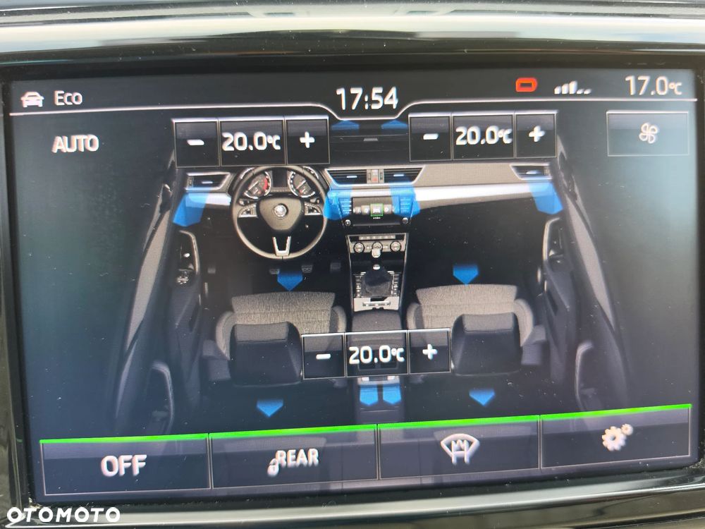 Skoda Superb 2.0 TDI L&K DSG - 31