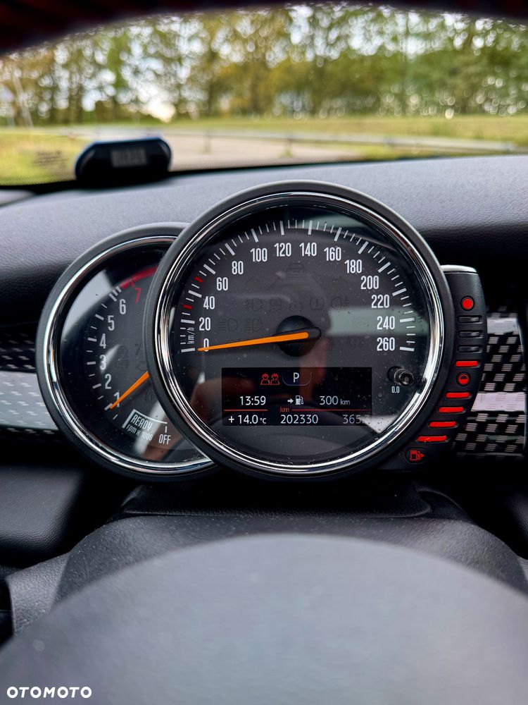 MINI Cooper S - 18