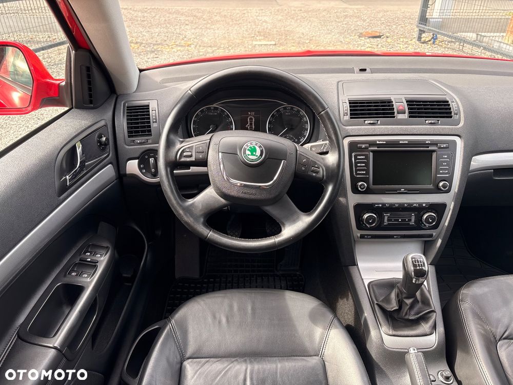 Skoda Octavia 2.0 TDI DPF Ambition - 27