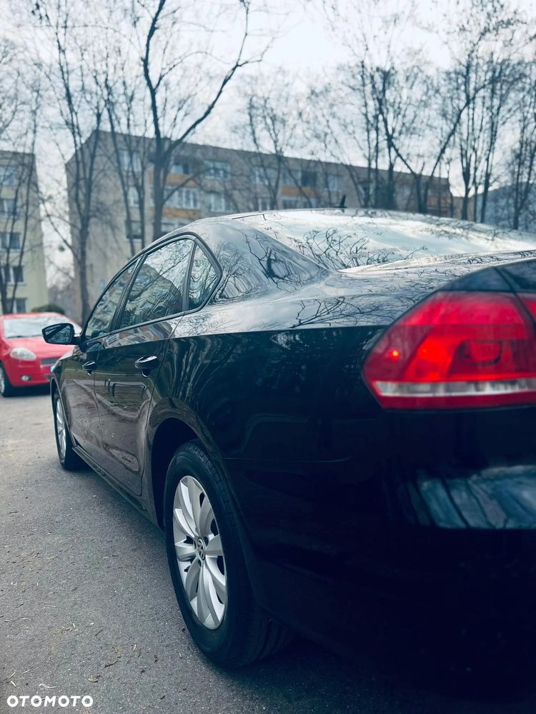Volkswagen Passat - 5