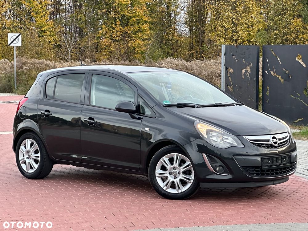 Opel Corsa 1.4 16V Cosmo - 16