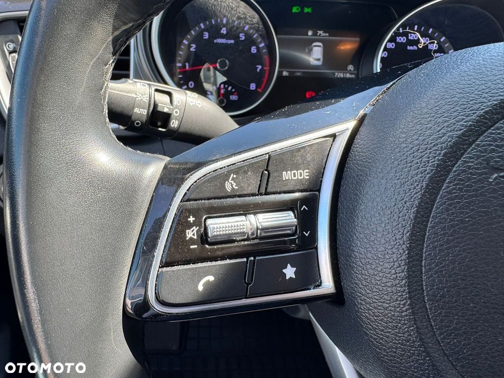 Kia Ceed 1.5 T-GDI M - 16