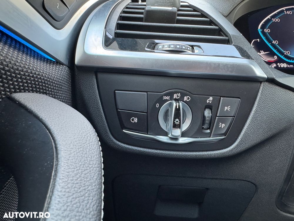 BMW X3 xDrive30e AT PHEV - 19