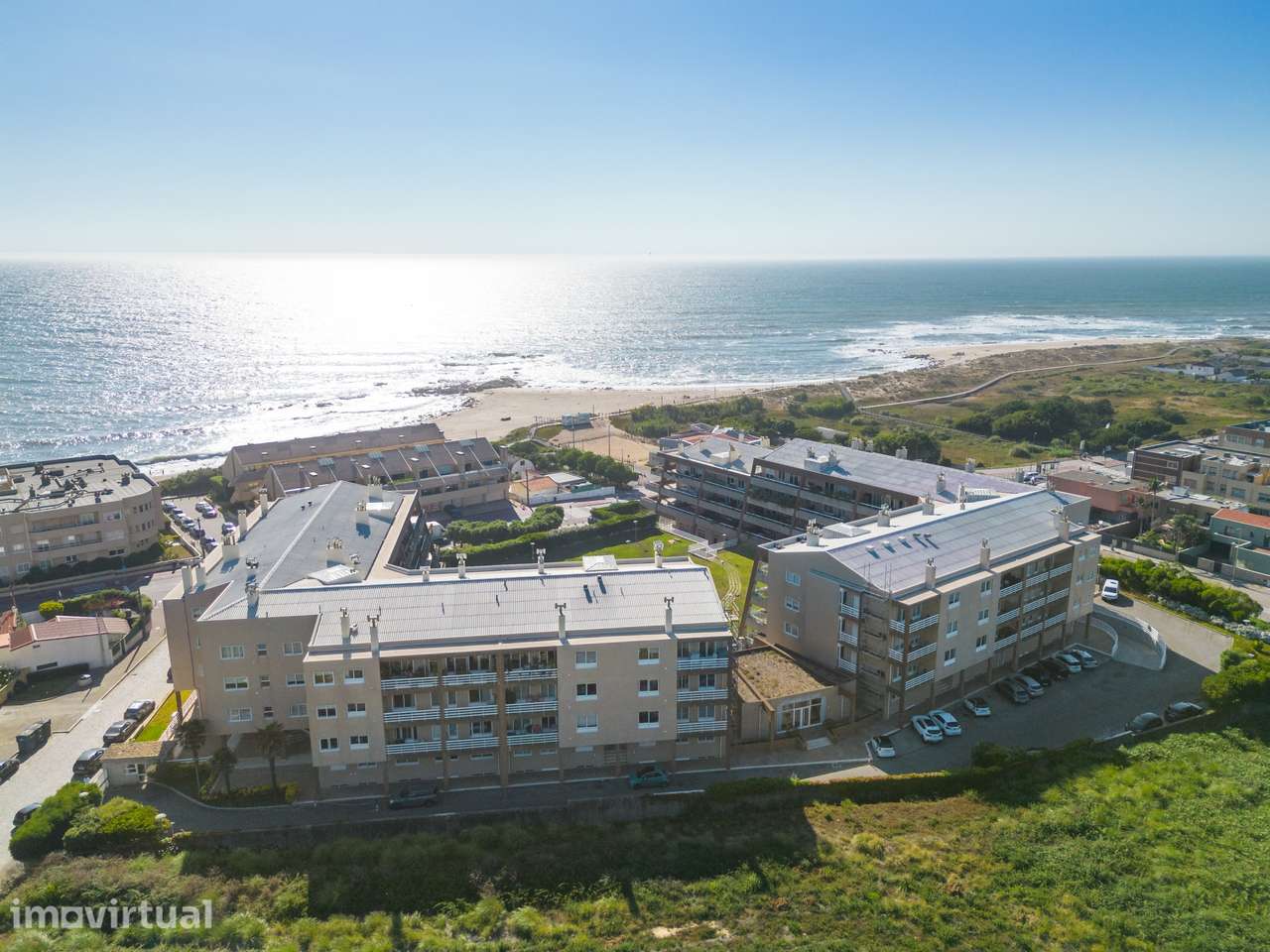 Apartamento T1 - Condomínio Fechado - Praia da Madalena - Grande imagem: 2/37