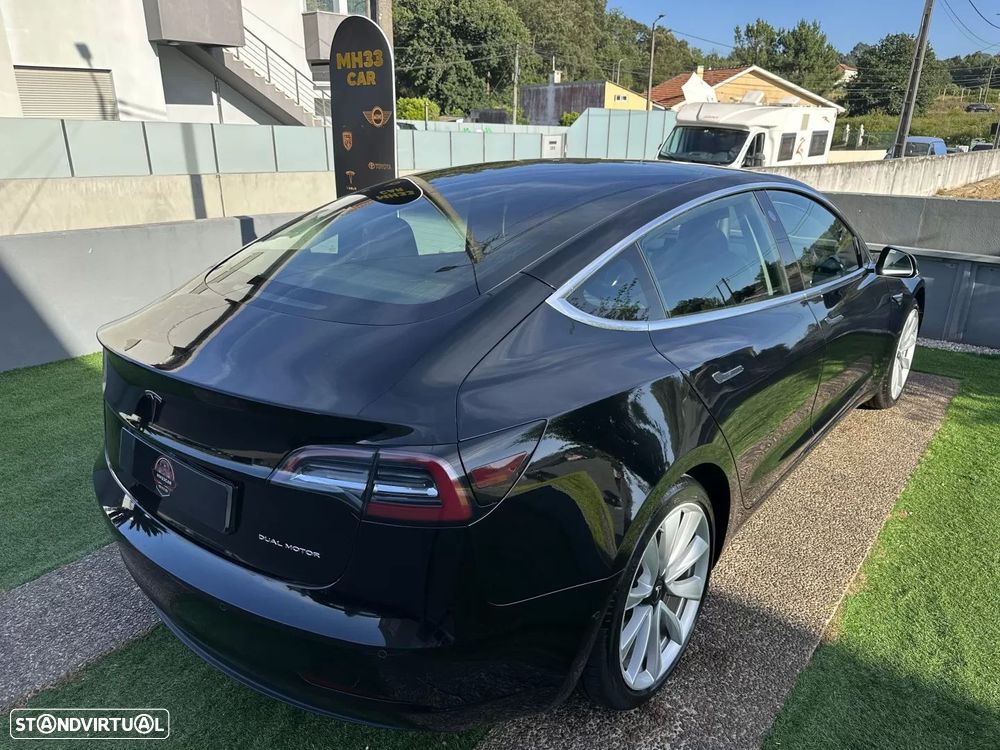 Tesla Model 3 - 14