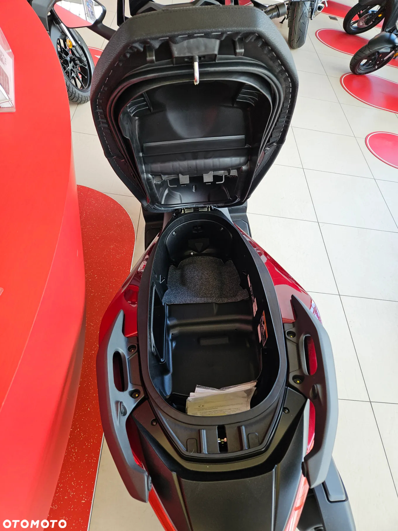 Honda NSS - 11