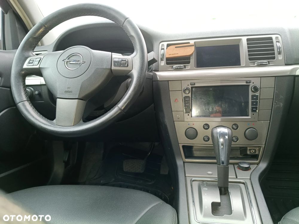 Opel Vectra - 8