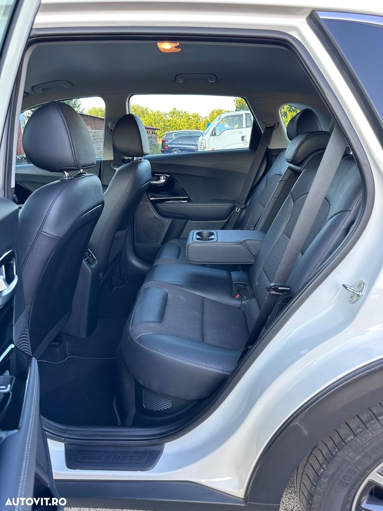 Kia Niro - 11